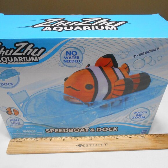 NEW ZHUZHU PETS AQUARIUM SPEEDBOAT & DOCK KIDS 4+ CHRISTMAS 🎁 NO FISH PLAY SET - Picture 1 of 9